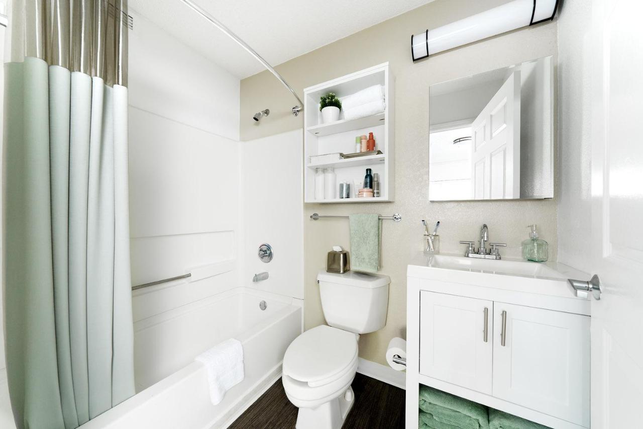 Intown Suites Extended Stay Dallas Tx - Medical Center المظهر الخارجي الصورة